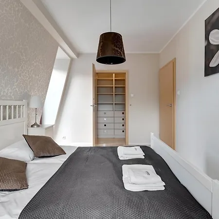 Apartment Dom & House - Forester *